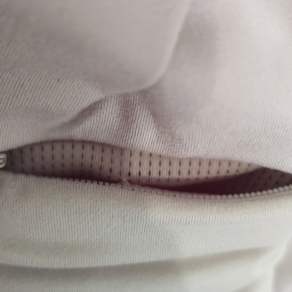 FABLETICS | Phoenix Run Hoodie - Picture 7 of 9